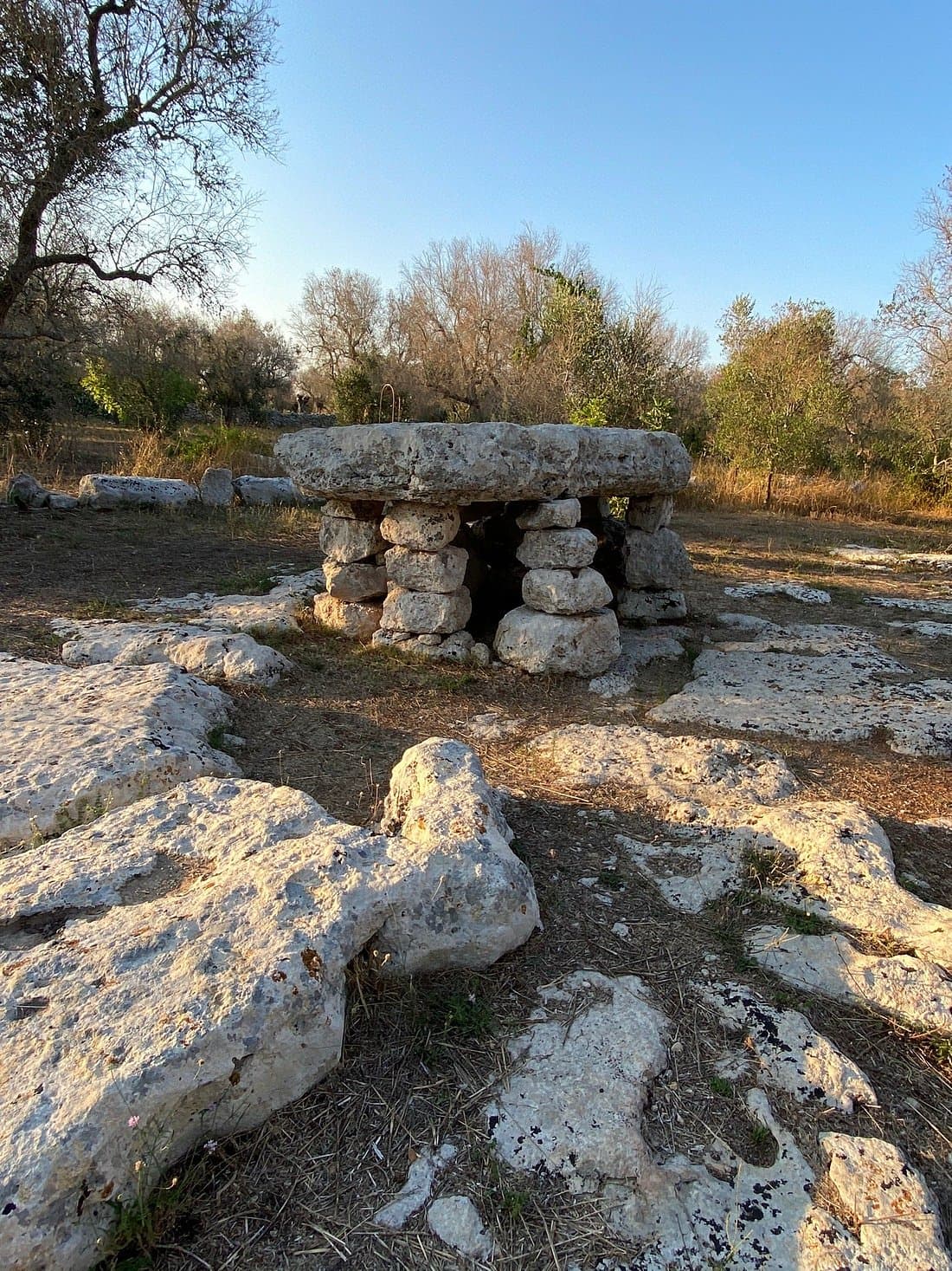 DOLMEN LI SCUSI – MINERVINO DI LECCE